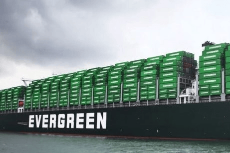 Evergreen mua 1800 container lạnh của Maersk